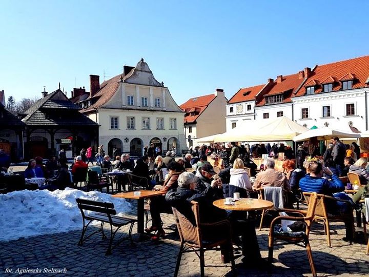 29571407_1729208000525698_1337111232266281397_n.jpg Spójrzcie, jak wyglądała słoneczna Niedziela Palmowa w Kazimierzu :) #ilovekazimierz Więcej zdjęć na naszym…